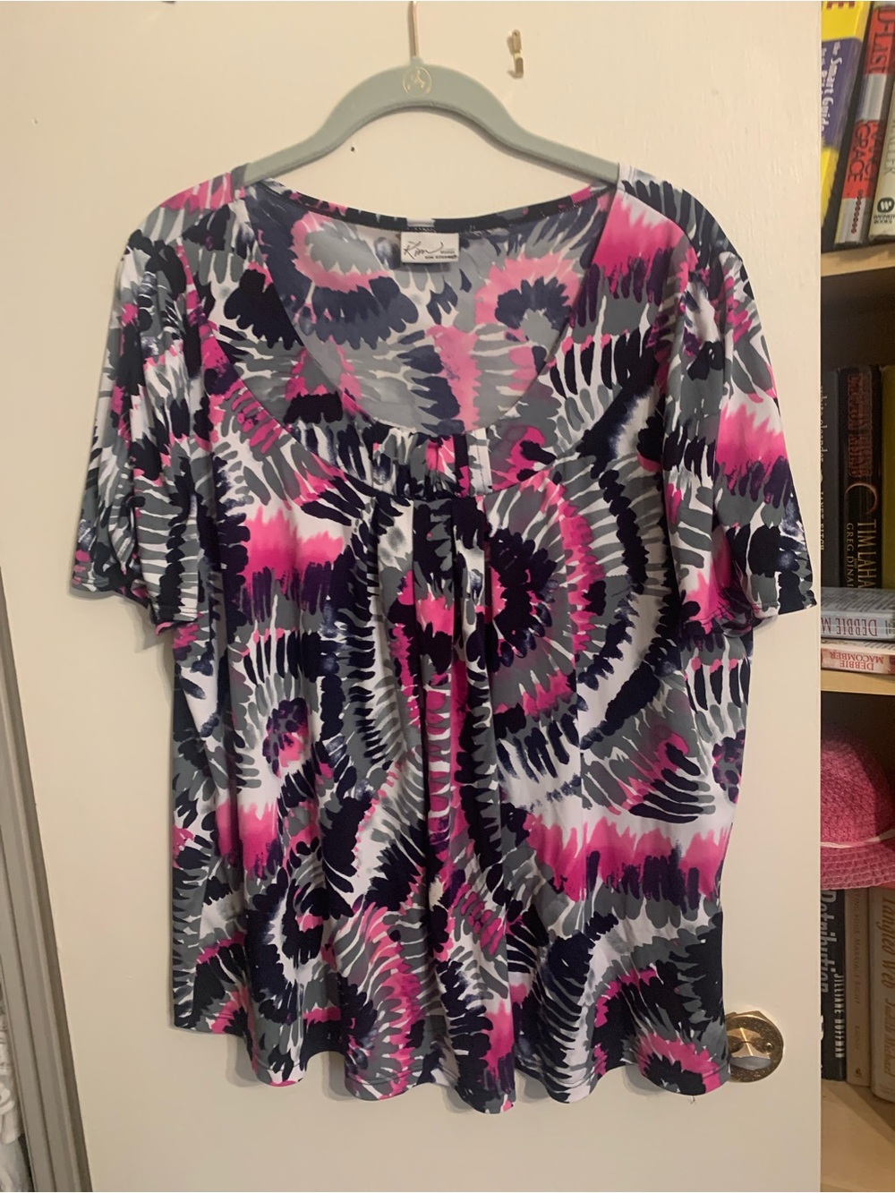 Kim Rogers Navy, Pink & Gray Abstract Spiral-Print Short Sleeve Top